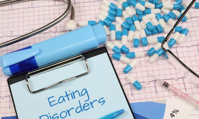 Eating disorder on a pad and pills