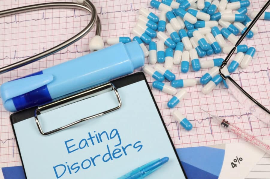 Eating disorder on a pad and pills