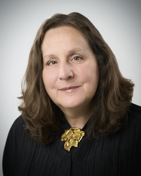 Headshot of Anne de Mare